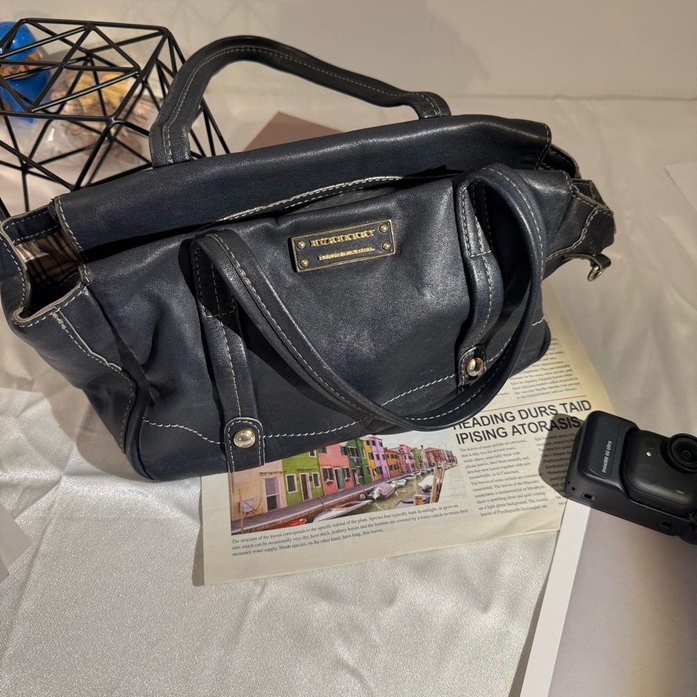 Authentic Burberry Vintage Navy Blue Leather Boston Bag - Classic Check Interior